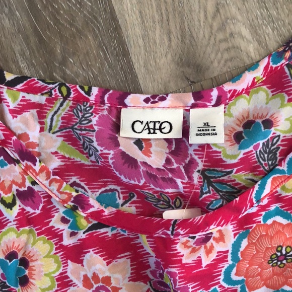 Cato Top / Spring has Sprung! - Picture 3 of 5